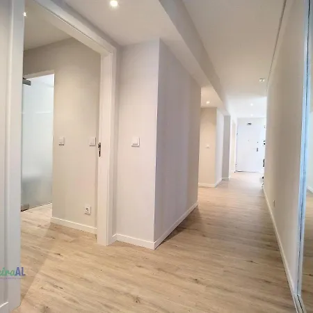 Pearls Beach Penthouse Apartman *