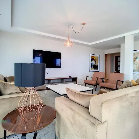 Pearls Beach Penthouse